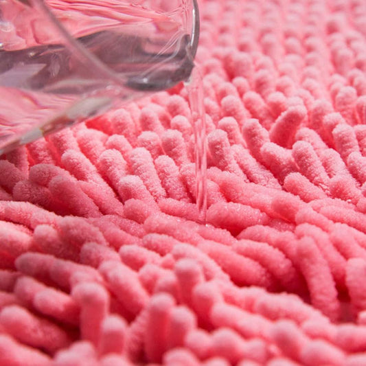 Pink Small Heart Shaped Chenille Bath Mat Soft Absorbent Plush Microfiber Bathroom Rug Non-Slip Machine Washable Shaggy Mats Carpet for Shower, Bedroom, Bathtub, 12"x18"