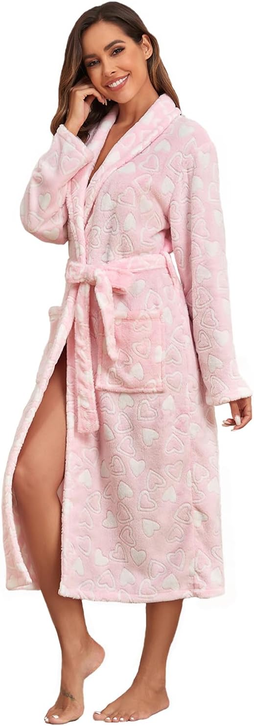 RONGTAI Long Fleece Robe for Women, Shawl Collar, Plush Warm Fabric, Side Pockets, Love Print Design, Nightwear Style (XL, love-pink), X-Large