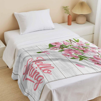 Spring Peaches Cooling Blanket for Hot Sleepers & Night Sweats, Peaches Flowers Wood Grain Blanket Breathable Lightweight Throw Blanket Thin Cooling Comforter (30" x 40")