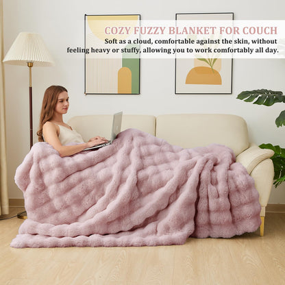 Bubble Faux Fur Throw Blanket 50"x60" – 860 GSM Extra Soft Plush Pink Decorative for Couch, Machine Washable Lightweight Blanket for Sofa Bed Living Room, Cozy Gift for Women