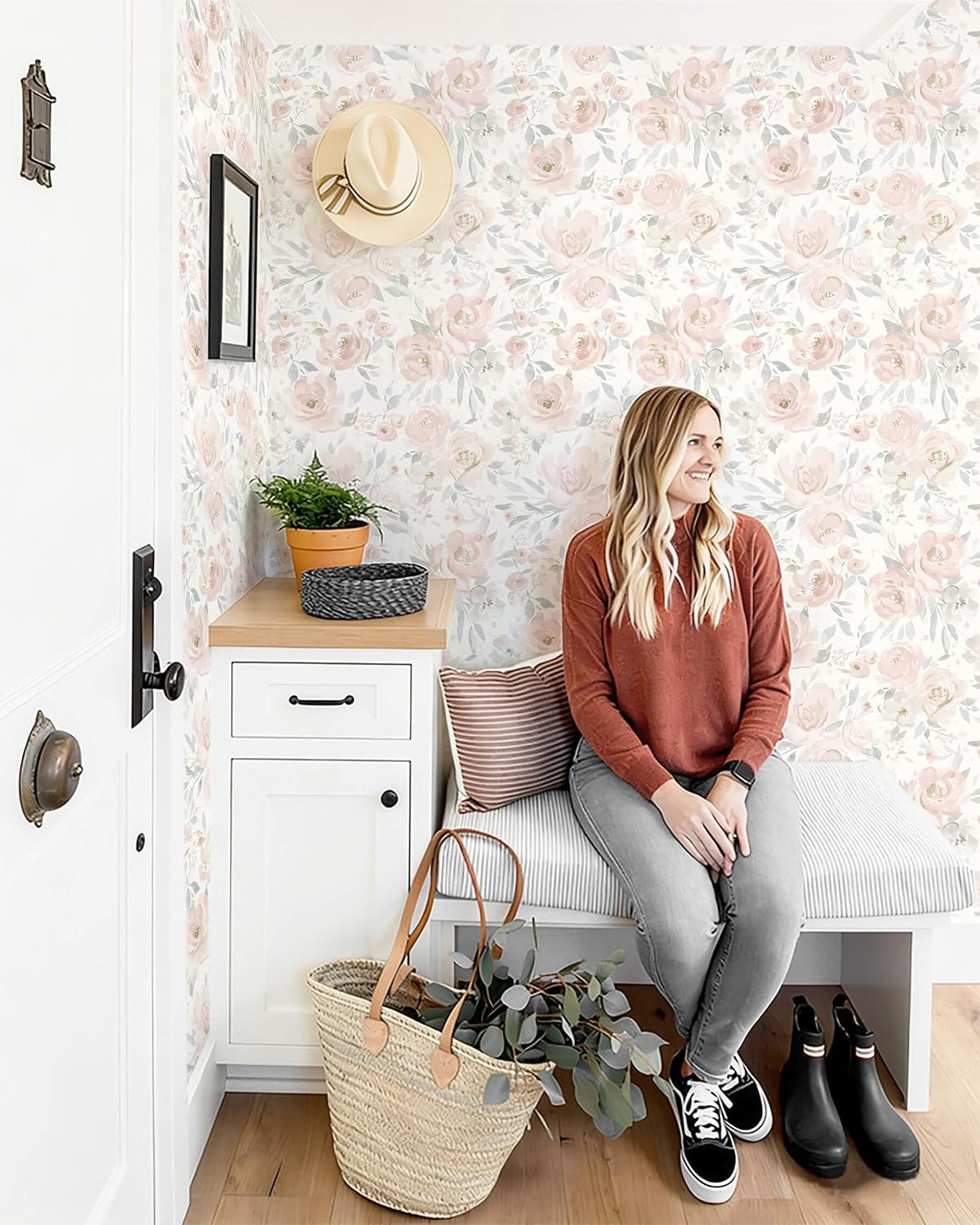 Heroad Peel and Stick Wallpaper Floral Wallpaper Pink Flower Contact Paper Rose Removable Self-Adhesive Wall Paper for Cabinets Bedroom Bathroom Stick on Walls Papel Tapiz para Pared 17.3''x78.7''