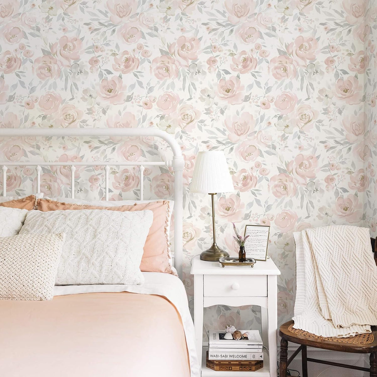 Heroad Peel and Stick Wallpaper Floral Wallpaper Pink Flower Contact Paper Rose Removable Self-Adhesive Wall Paper for Cabinets Bedroom Bathroom Stick on Walls Papel Tapiz para Pared 17.3''x78.7''