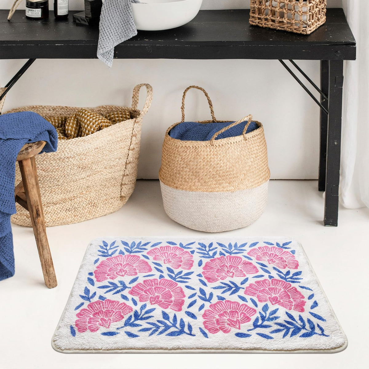 SHIYUE Cute Bath Mat for Bathroom Rugs, Ultra Soft and Fluffy Microfiber Water Absorption Non Slip Mat for Bedroom Kitchen Bathroom Toilet Floors(18"×26" Pink Flower)