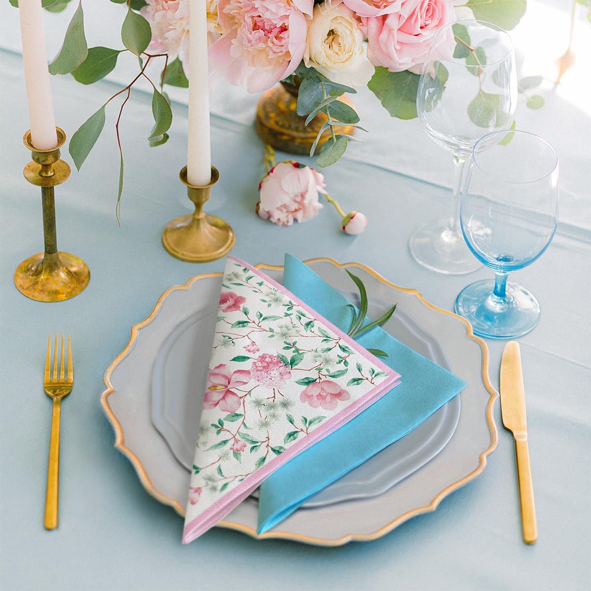 PAW - 50 Pieces Linen-Feel Paper Paper Napkins 16" x 16", Disposable Cloth-Like Napkins with Floral Design, Dinner Napkins for Party, Wedding, Barbecue, Picnic
