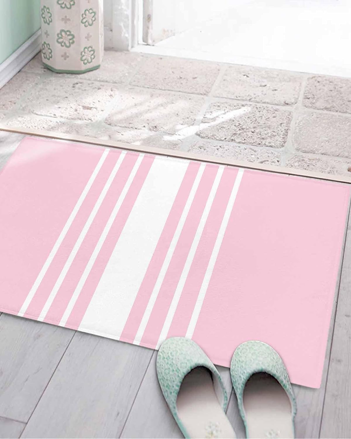 Bathroom Rug Bath Mat,Modern Pink Stripes Absorbent Non Slip Soft Microfiber Shaggy Plush Bath Rugs for Shower,Abstract Geometric Line 16"x24"