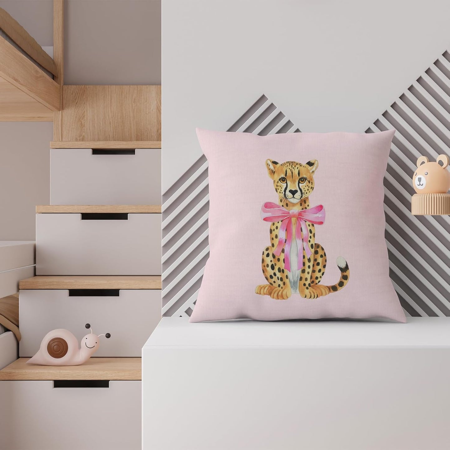 Pink Cheetah Throw Pillow Covers 18x18inches, Coquette Bow Leopard Decorative Pillowcase Cases, Preppy Trendy Cheetah Throw Pillow Covers for Couch Sofa Home Girly Room Bedroom Dorm Decor