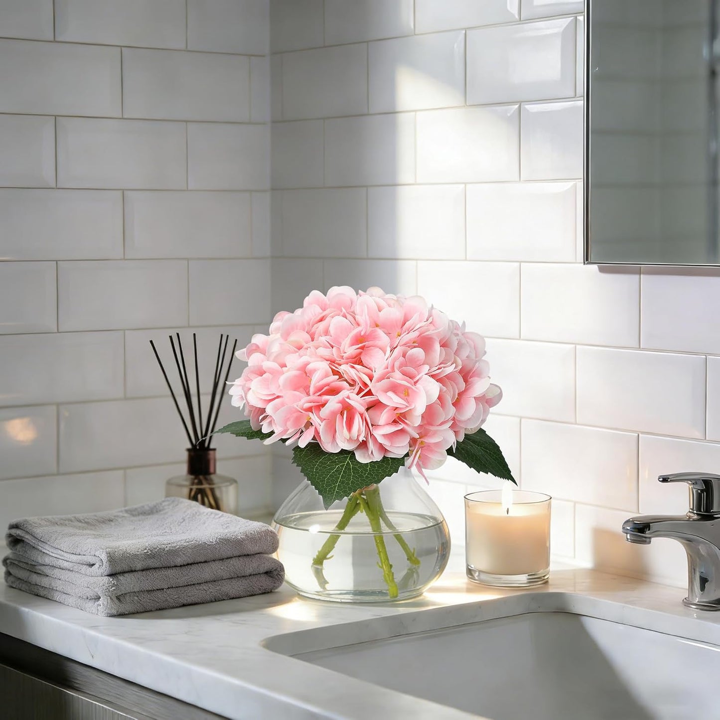 Artificial Hydrangea Flowers with Glass Vase & Fake Water - Faux Hydrangea for Home Table, Wedding Party, Office Decor | Realistic Fake Hydrangeas, Silk Flowers for Vase Arrangement (Hydrangea, pink)