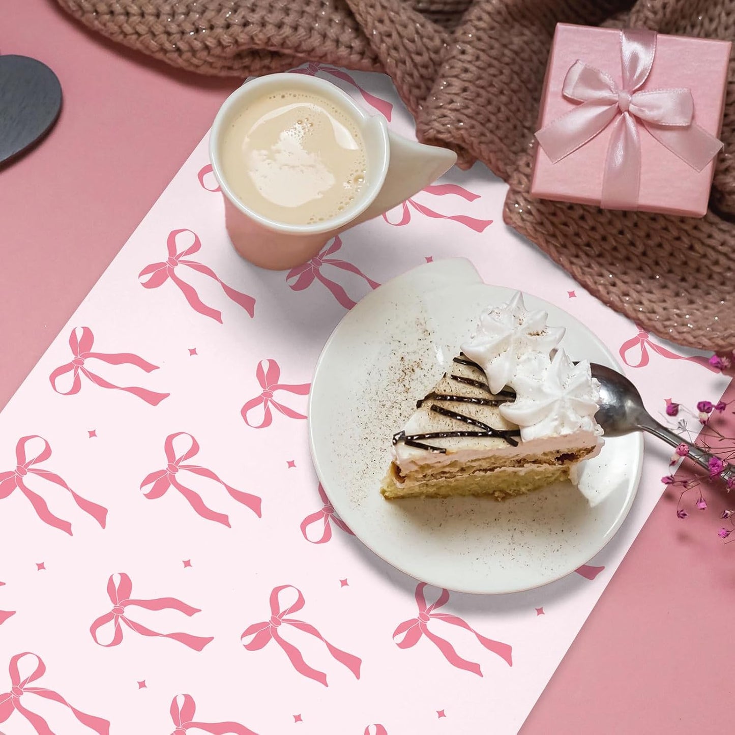 FYSUIMU 50Pcs Pink Bow Paper Placemats Cute Coquette Bow Dinner Mats Disposable Table Mats for Wedding Baby Shower Birthday Bachelorette Party Table Setting