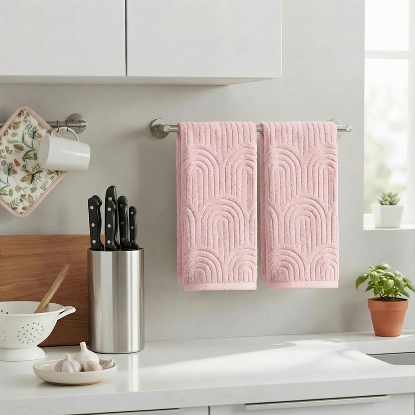 Artoid Mode 2 Pcs Pink 3D Arched Stripes Jacquard Hand Towels for Bathroom, 100% Cotton Soft Absorbent Bathroom Decor Towels, 13.7 x 29.5 Inch