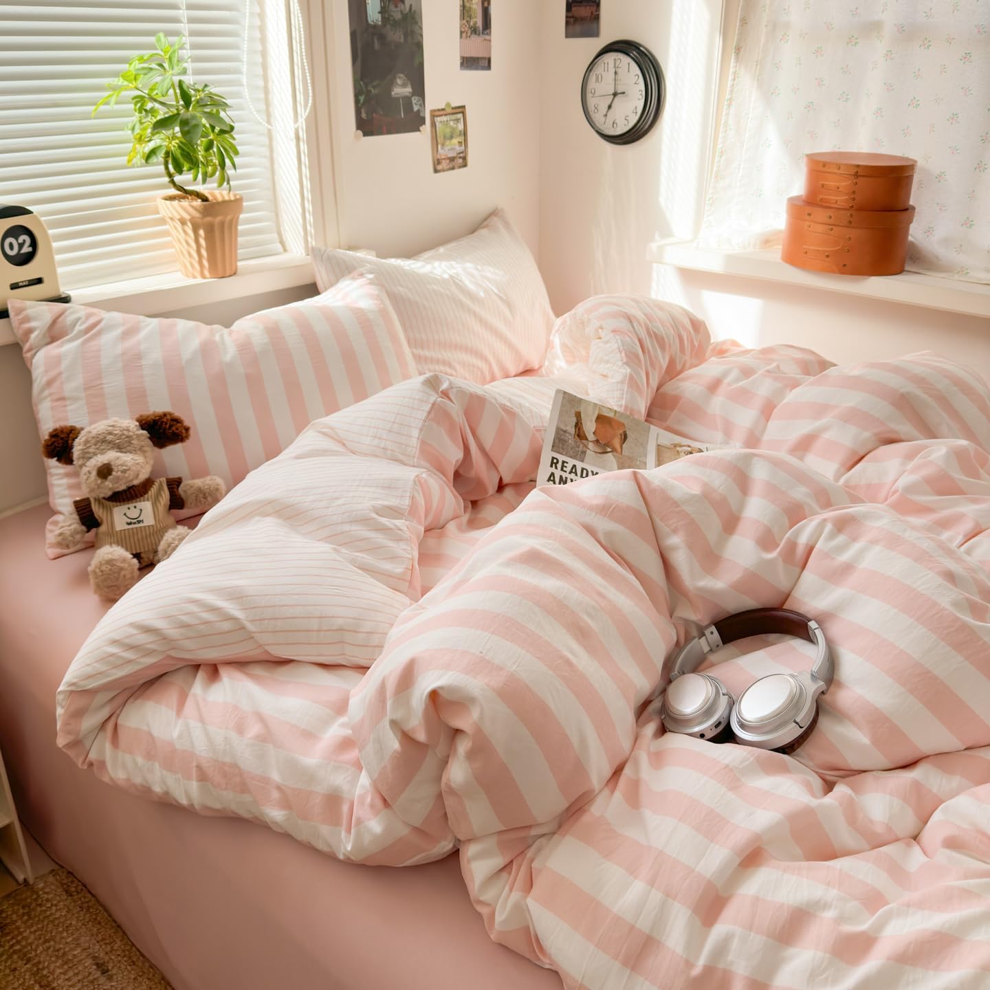 Striped Comforter Set Queen 3 Pieces Pink Stripes Bedding Set, Peach Pink White Striped Design, 100% Microfiber, Super Soft Lightweight Comforter with 2 Pillowcases, All Season