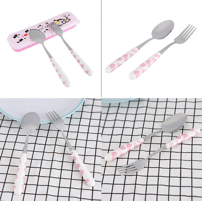 2Pcs Fork And Spoon Set, Cute Cutlery Set Stainless Steel Small Cutlery Travel Cutlery Set with Portable Storage Case for School Travel(Pink)
