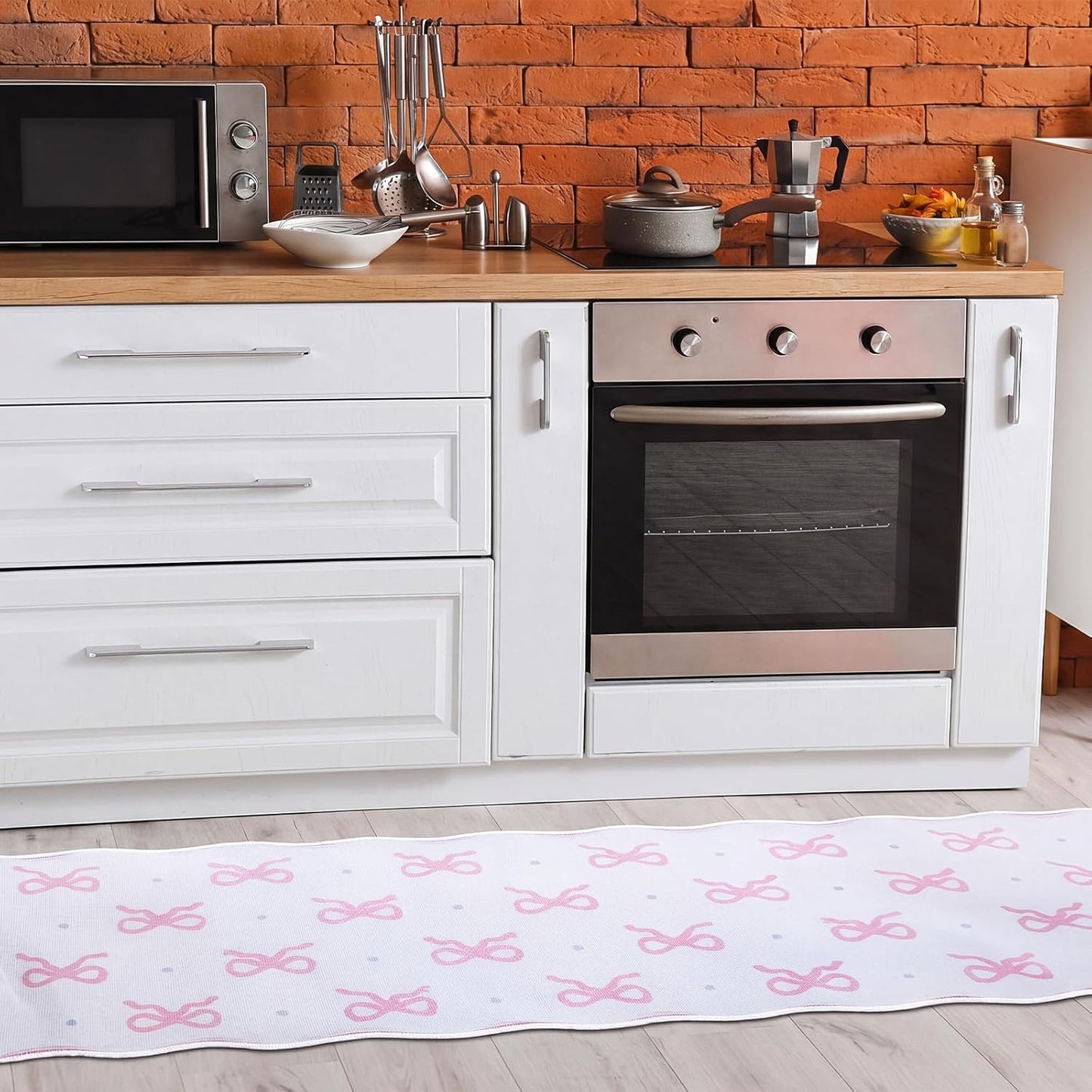 Tinideya 2 Pcs Scalloped Pink Bow Kitchen Rug and Mat, Non Slip Washable Coquette Mat, Anti Fatigue Bowknot Carpet for Kitchen Sink Laundry Nursery Bedroom Playroom Housewarming, 47" x 17, 30" x 17"