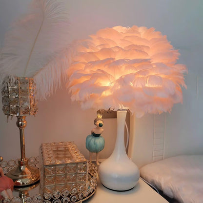 Elegant White Feather Table Lamp Bedside Lamp with Touch Switch Feather Table Light Desk Feather Lampshade for Bedroom, Home Decoration, Pink