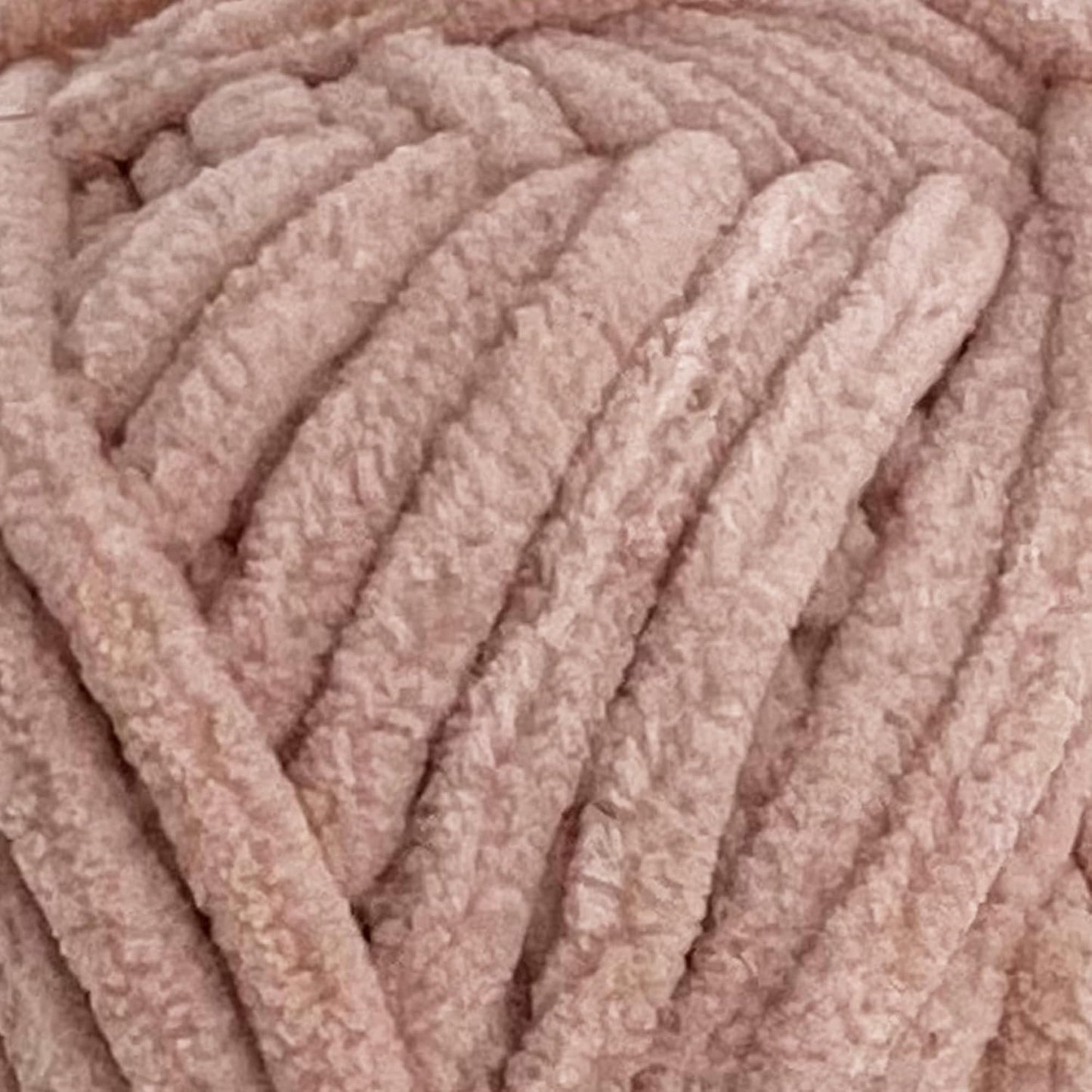 Velvet XL Chenille Yarn - Thick Super Bulky Yarn for Crocheting - Soft Fluffy Plush Yarn for Crochet - 100g / 74yds - Ideal for Baby Blankets & Amigurumi (Deep Peach, 3 Skeins)