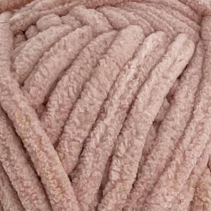 Velvet XL Chenille Yarn - Thick Super Bulky Yarn for Crocheting - Soft Fluffy Plush Yarn for Crochet - 100g / 74yds - Ideal for Baby Blankets & Amigurumi (Deep Peach, 3 Skeins)
