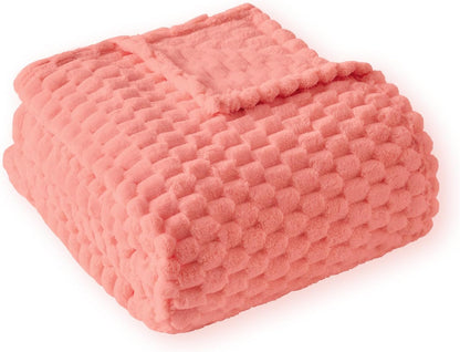 PLEASANT BOULEVARD Fleece Throw Blanket for Couch with 3D Turtle Shell Jacquard Soft Blanket, Fuzzy Blanket for All Seasons 60x80 Inches, Pink