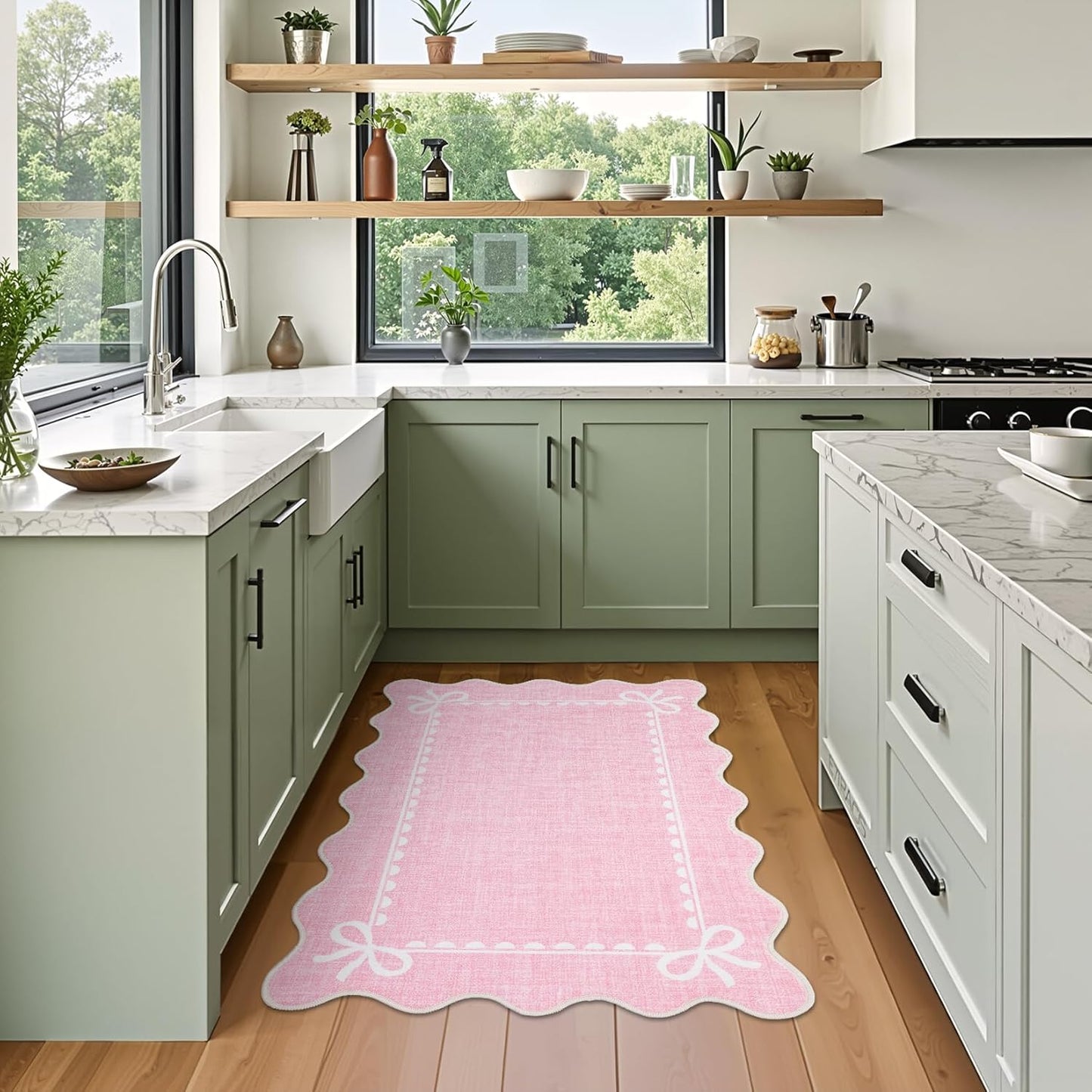 GarveeHome Scalloped Bow Rug for Kitchen Floor, Solid Pink Rug for Dorm, Washable Entryway Rugs 2x3 Soft Low Pile Non Slip Scalloped Rugs for Nursery Bedroom Decor Hallway