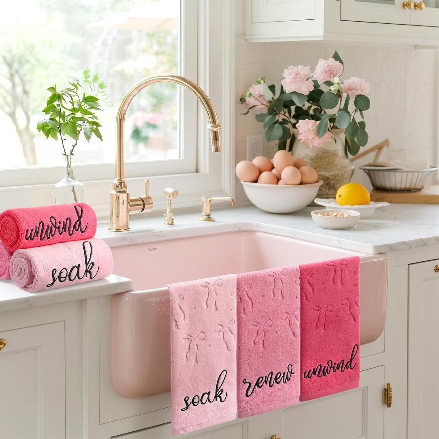 Moukeren 3 Pcs Pink Bow Hand Towels for Bathroom 13.7"x29.5" 100% Cotton 3D Jacquard Embroidered Coquette Bath Towels Soak Breathe for Bathroom Spa Kitchen Dishcloth Gift Set Farmhouse Decorations