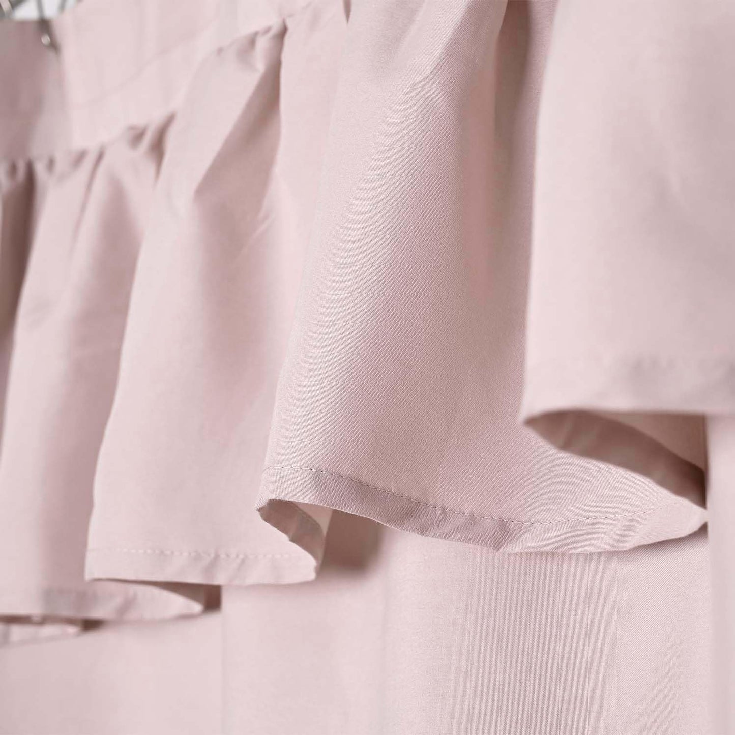 DOSLY IDÉES Ruffled Farmhouse Shower Curtain, Blush Pink Soft Fabric, Country and Chic Style, 72x72 in