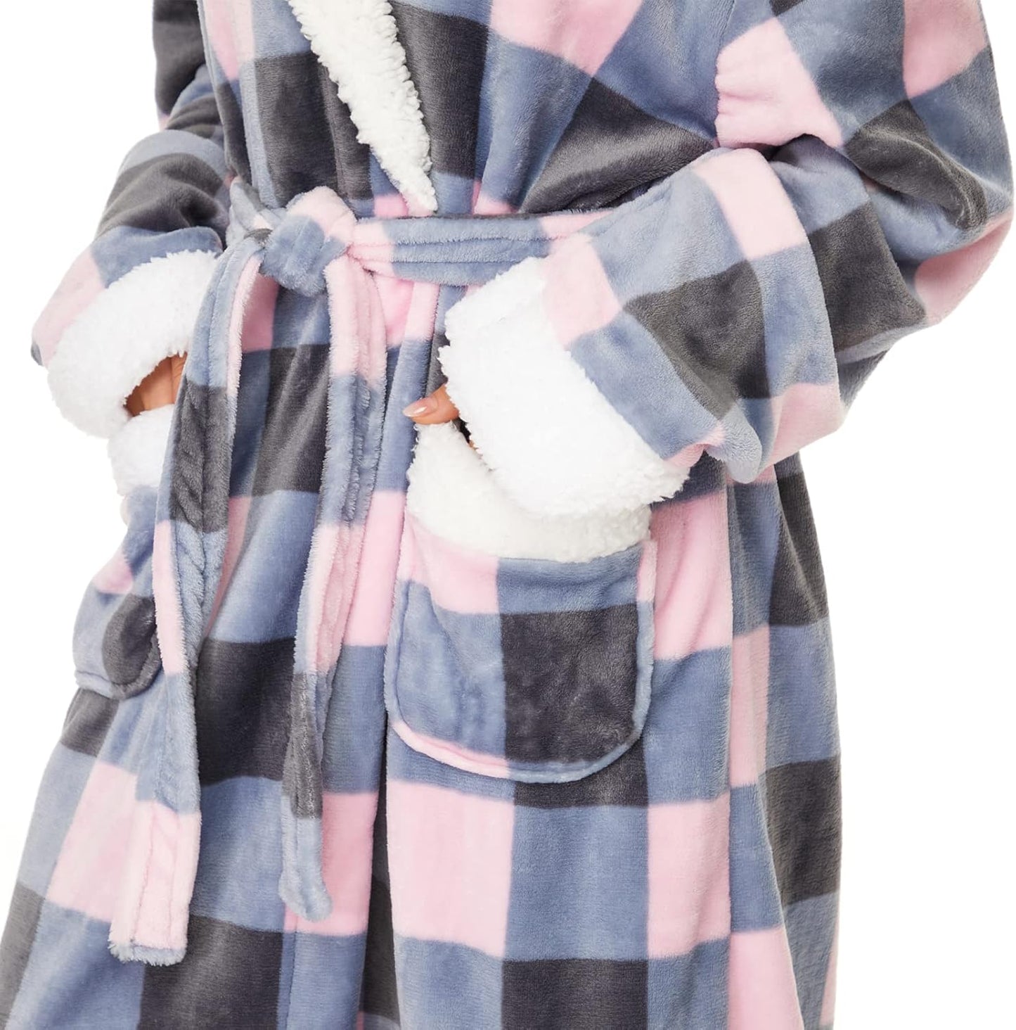 ccko Plush Robes For Women, Fleece Fuzzy Womens Robe,Soft Warm Women's Bathrobe with Hood for Bath Spa Shower House