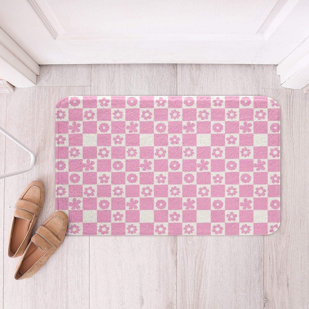 Feelyou Pink Checkered Bathroom Rugs Microfiber 20"x32" Cute Florals Bath Mats Non-Slip Checkerboard Grid Bathroom Accessories Checkerboard Geometric Floor Doormats Soft Door Mat