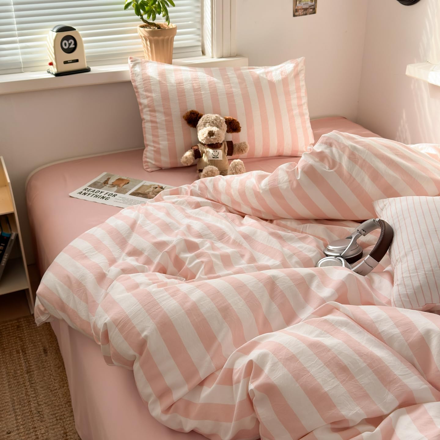 Striped Comforter Set Queen 3 Pieces Pink Stripes Bedding Set, Peach Pink White Striped Design, 100% Microfiber, Super Soft Lightweight Comforter with 2 Pillowcases, All Season