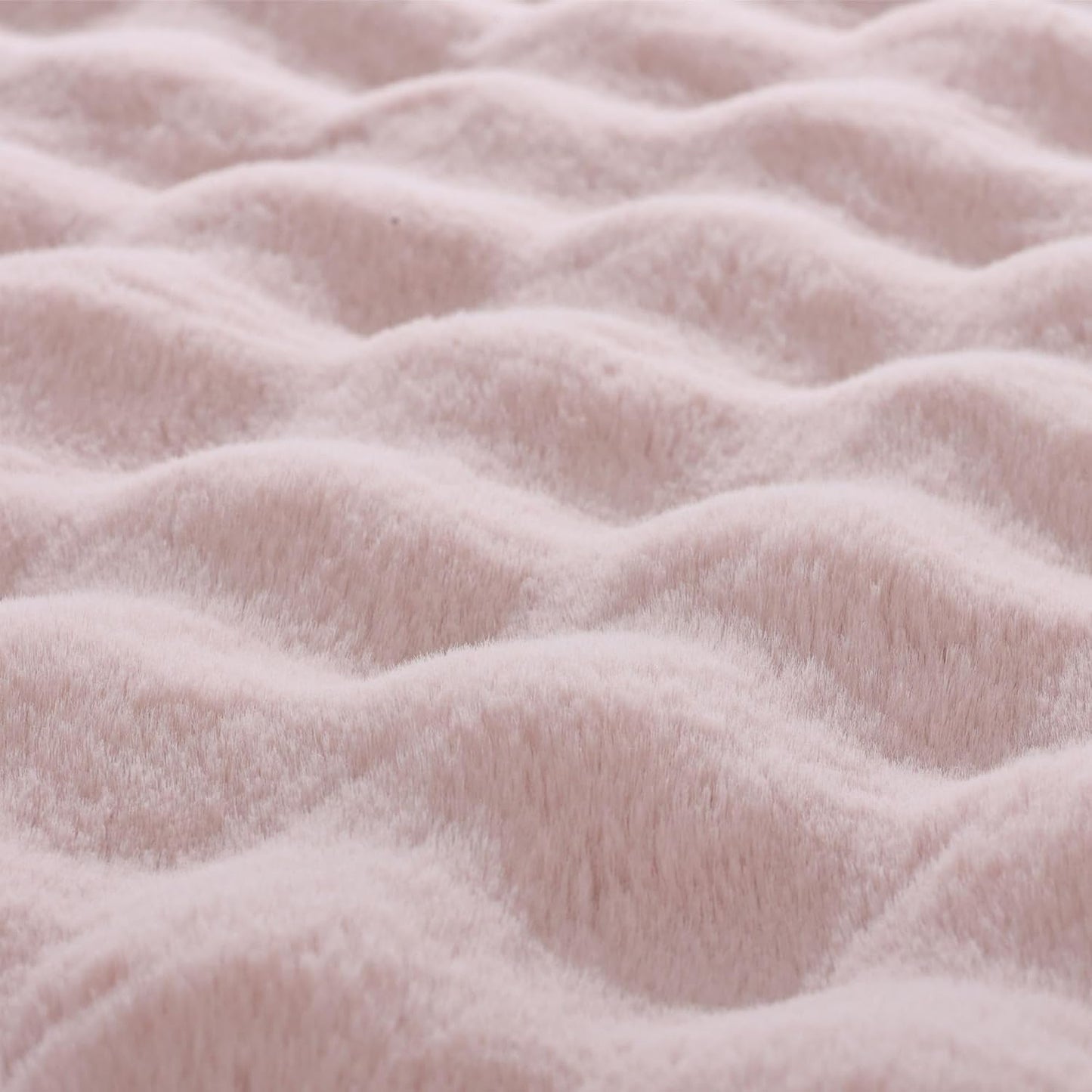 Cozy Fluffy Plush Faux Fur Blanket Pink 50x60 Inch Super Soft Fuzzy Thick Throw Blanket for Sofa Couch Bed