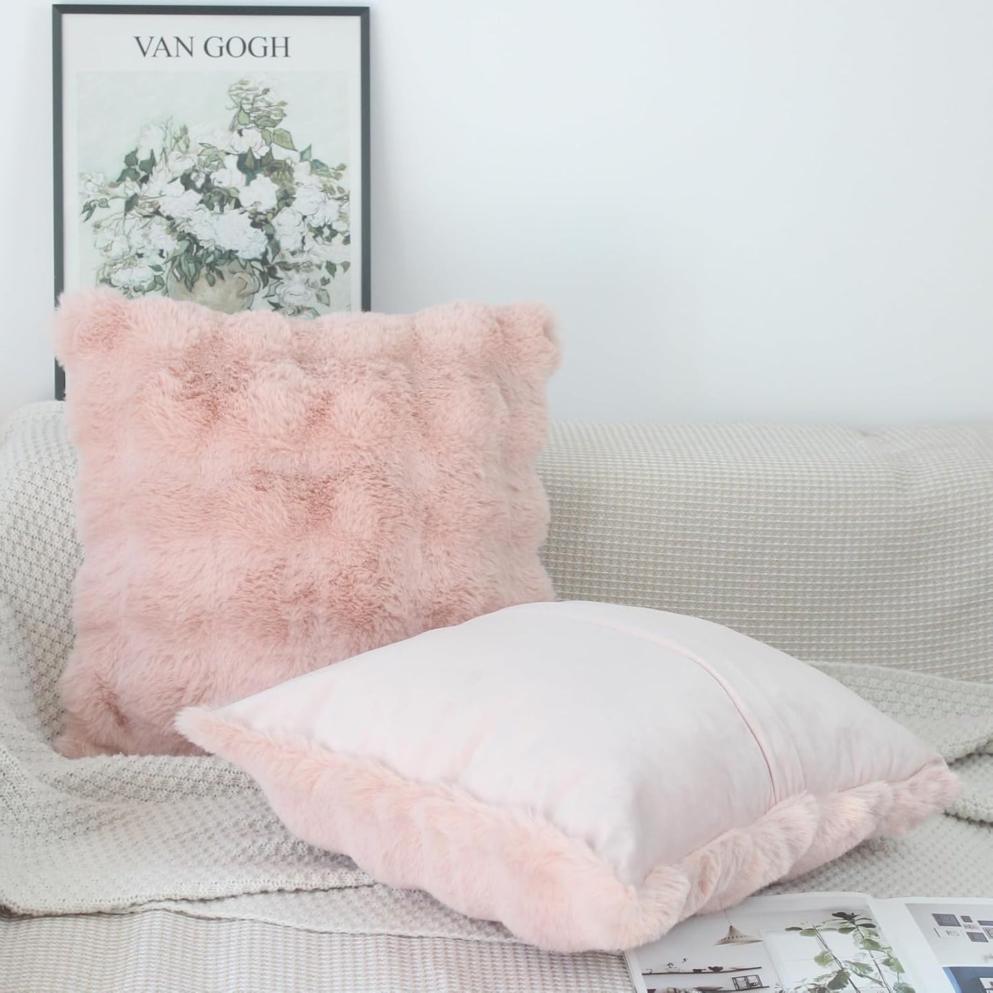 NIULAA Soft Fluffy Faux Fur Throw Pillow Covers 18x18 Blush Pink Set of 2 Luxury Thick Plush Cute Decorative Pillowcases for Sofa Couch Living Room