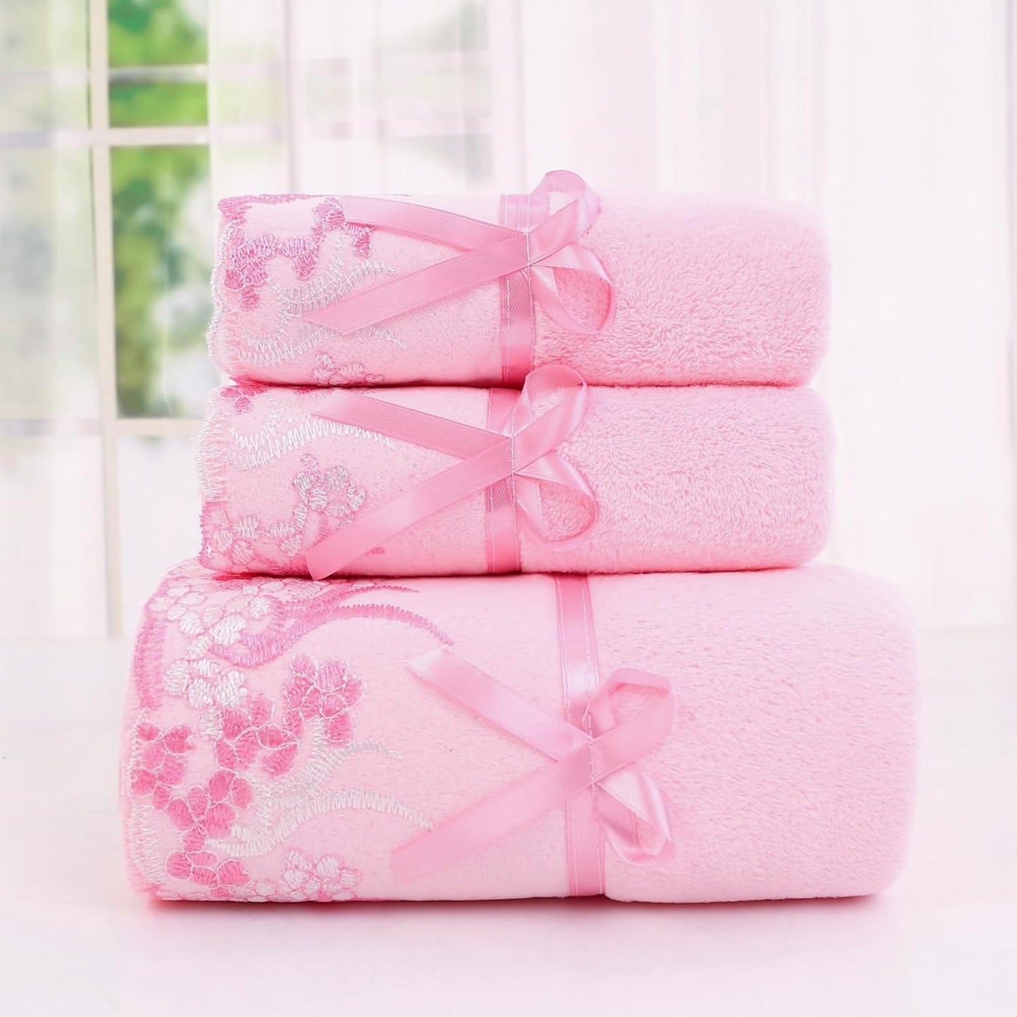 Pink Lace Bath Towels Set, Velvet Ultra Soft & Absorbent Bath Towel and Hand Towels Set for Bathroom,Shower, Washroom, Toilet (1 Bathroom Towel+2 Hand Towels)