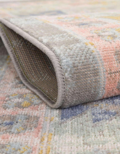 Unique Loom Whitney Collection Area Rug - Geneva (3' 3" x 5' 3" Oval, Pink/ Blue)