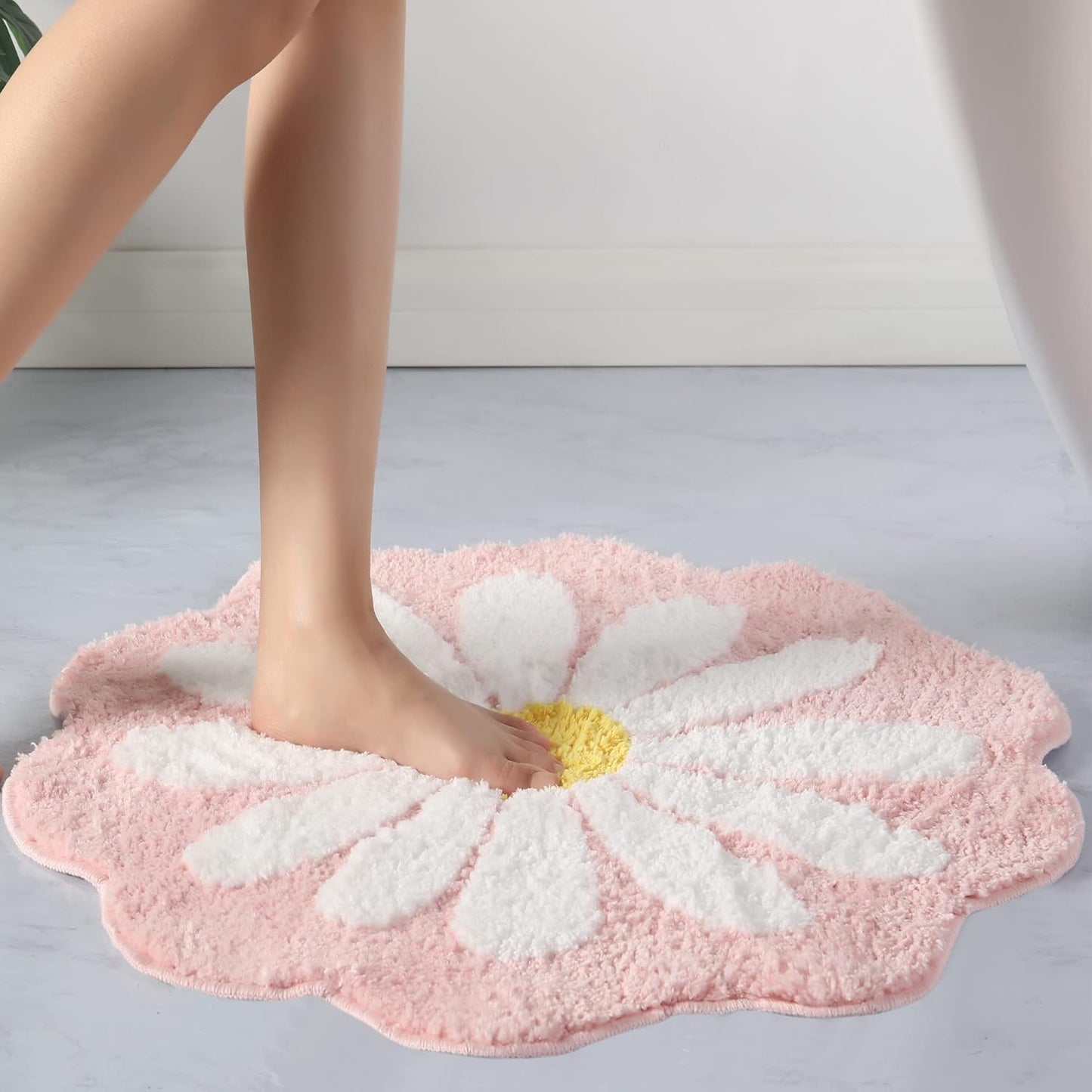 Cute Bath Mat,Pink Flower Rug,Water Absorption Non Slip Mat,Soft Machine Wash Rug Mat for Bedroom Kitchen Bathroom Toilet Floors 25.6 x 25.6 Inches (Pink)