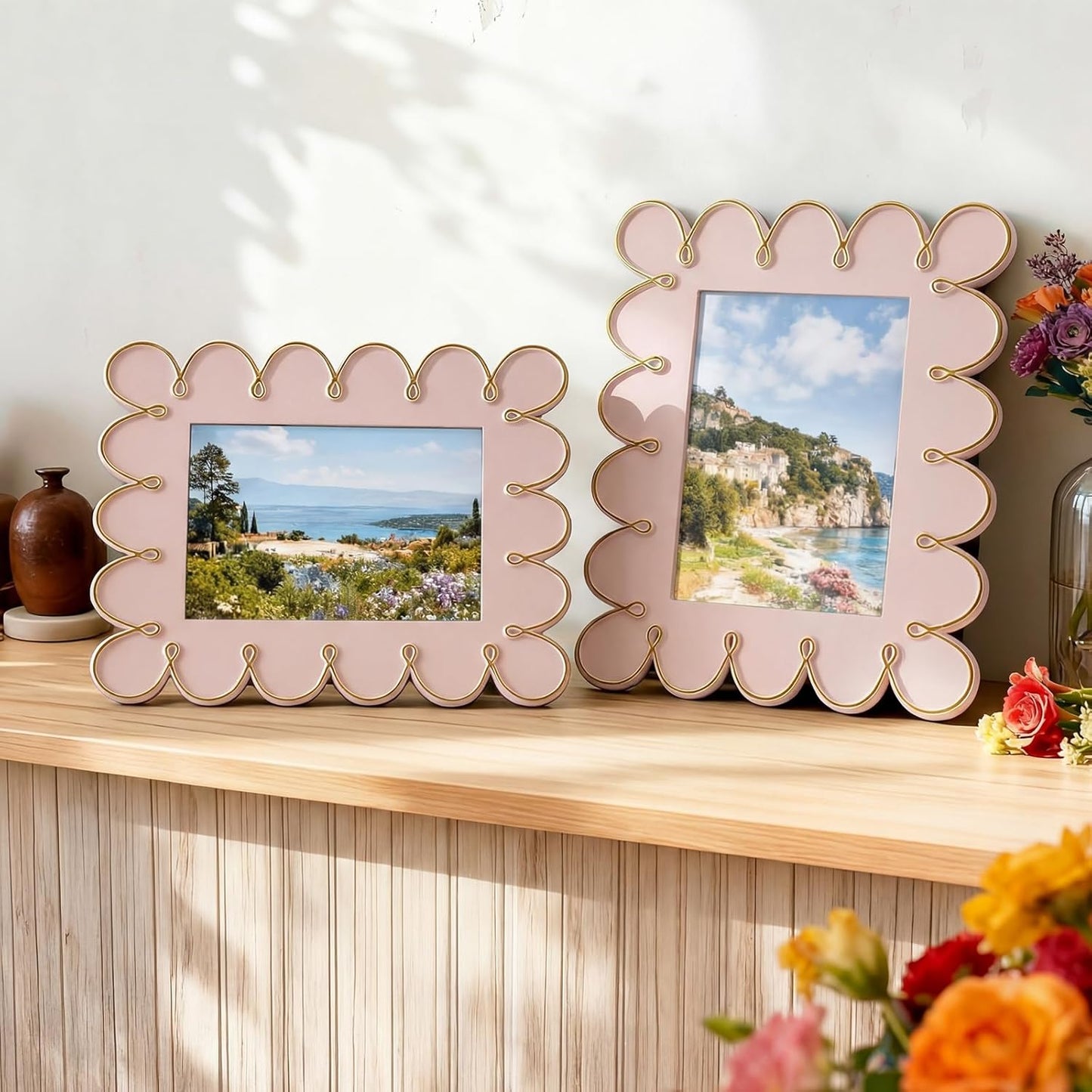AceOrbit 4x6 Inch Light Pink Petal Wave Picture Frame Cute Wavy Edge Resin Scalloped Photo Frame for Desktop Display Home Decor Family Friends Wedding Graduation Gifts