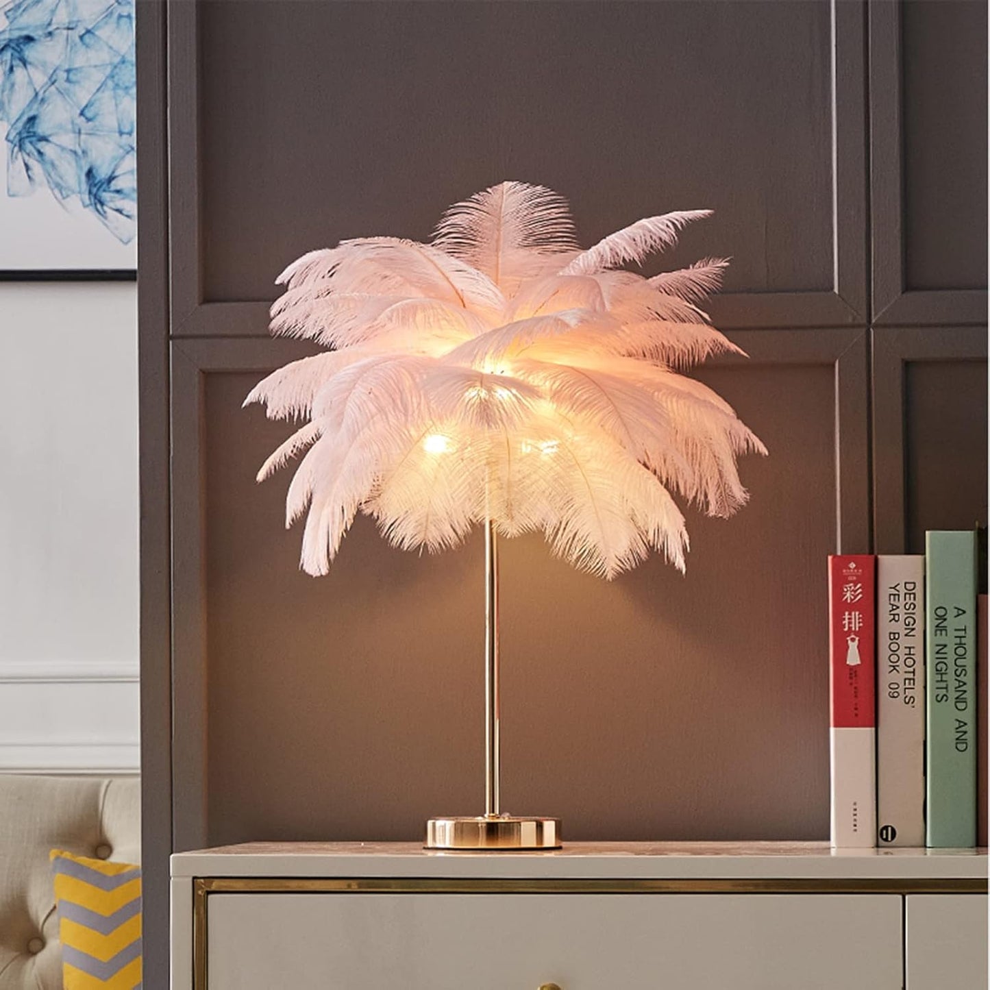 Nordic Luxury Feather Table Lamp Bedside Living Room Desk Table Lights Indoor Lighting Ostrich Feather Stand Light Night Light 3 Level Brightness for Bedrooms Study Rooms Living Rooms (Pink)