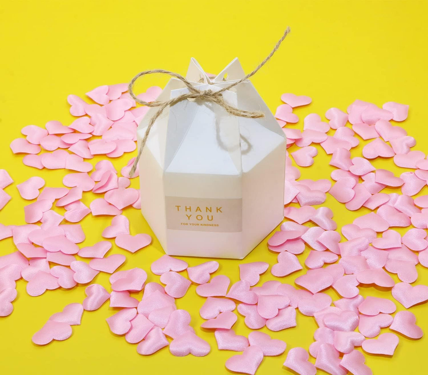 ONLYKXY 200Pcs Sponge Confetti Flower Decor Heart Shape Petals Table Wedding Decoration Glitter Scatter for Wedding Party Valentine's Day Scatter Ponge Petal Confetti (Pink)