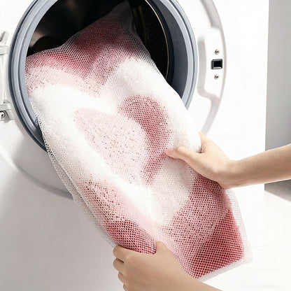 Cute Heart Bath Mat, Red Pink Warm Color Girls' Bathroom Rug, Fluffy and Soft, Anti Slip, High Absorbent, Easy to Clean, Machine Washable for Tub, Shower Mat, 19.7" x 39.4", Heart to Heart