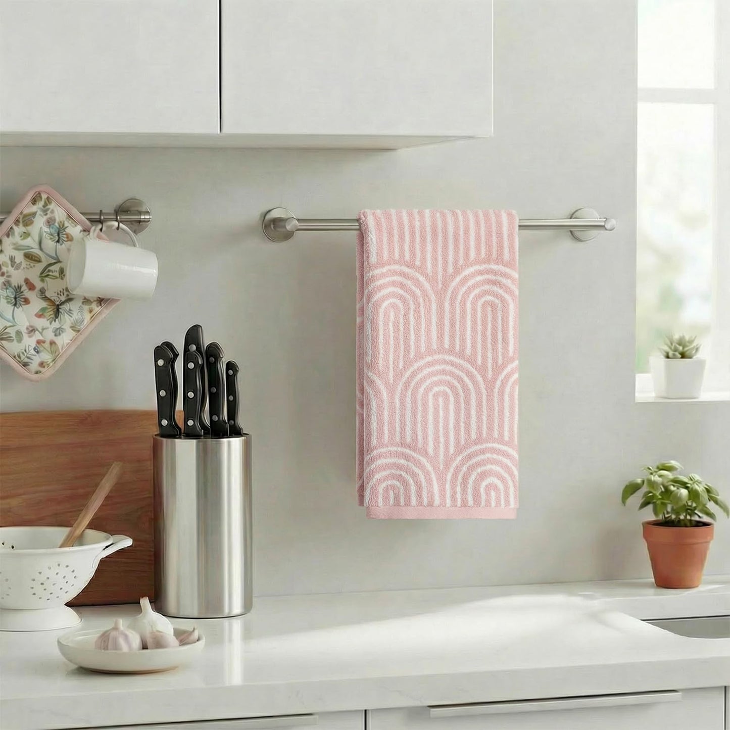 Artoid Mode 1 Pc Beige Pink Arched Stripes Jacquard Hand Towels for Bathroom, 100% Cotton Soft Absorbent Bathroom Decor Towels, 13.7 x 29.5 Inch