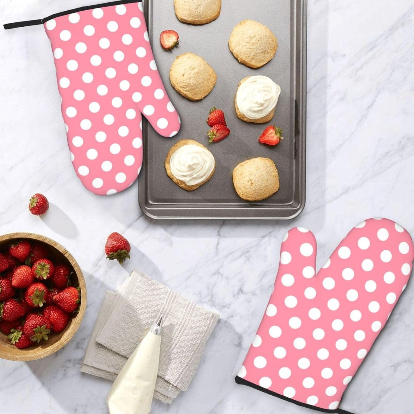 Light Pink Polka Dot Print (a) Oven Mitts for Women, 2 Pack Cute Kitchen aid Oven Mitts Heat Resistant Gloves with Cotton Lining