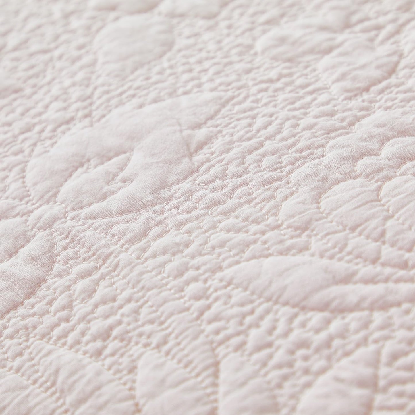 Brandream Standard Size Quilted Pillow Shams Cotton Set of 2 Light Pink Farmhouse Scallop Edge Decorative Pillow Covers