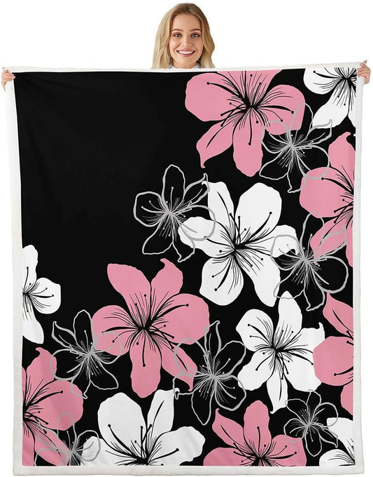 Castle Fairy Peach Blossom Fleece Blanket,Dusty Pink Floral Bed Plush Blanket for Rustic Home Decor,Romantic Vintage Flowers Lightweight Blankets for Sofa Couch,Baby 30"x40"