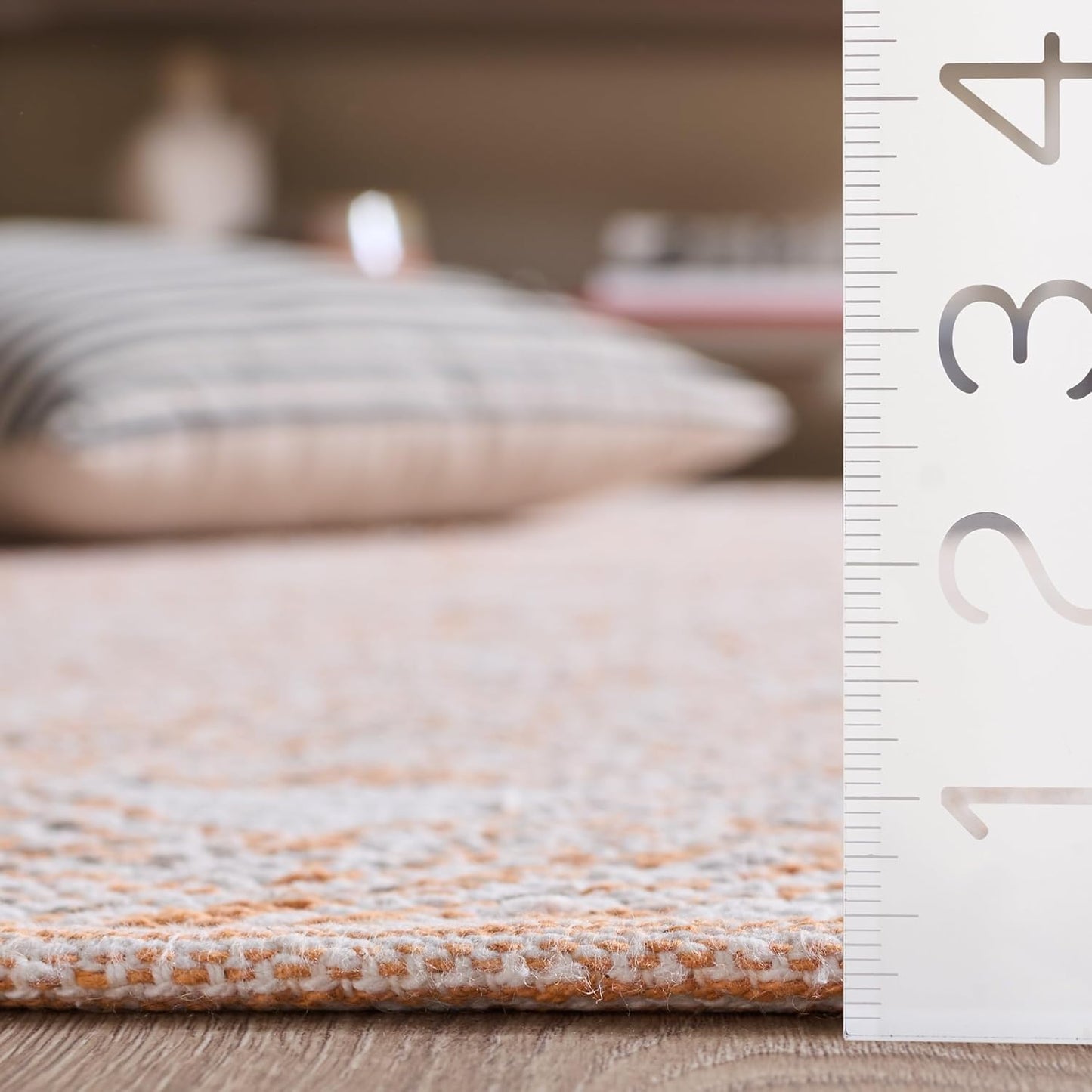 SAFAVIEH Area Rug 8x10 - Montauk Collection - Large - Peach & Ivory, Handmade Cotton, Ideal for Living Room, Bedroom, Office, Dining Space (MTK614O)