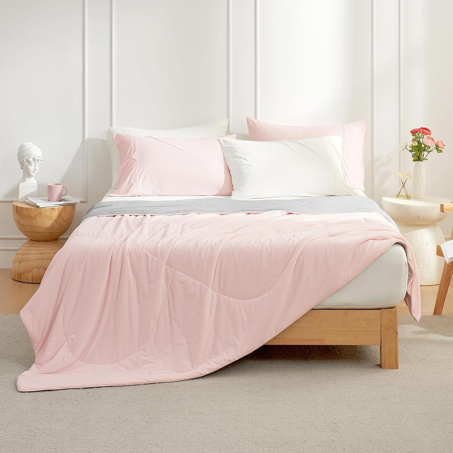 Cozy Bliss Cooling Comforter Queen Size, Cooling Blankets for Hot Sleepers and Night Sweats, Pink Gray Summer Comforter for Queen Size Bed, Breathable Soft Lightweight Silk Smooth