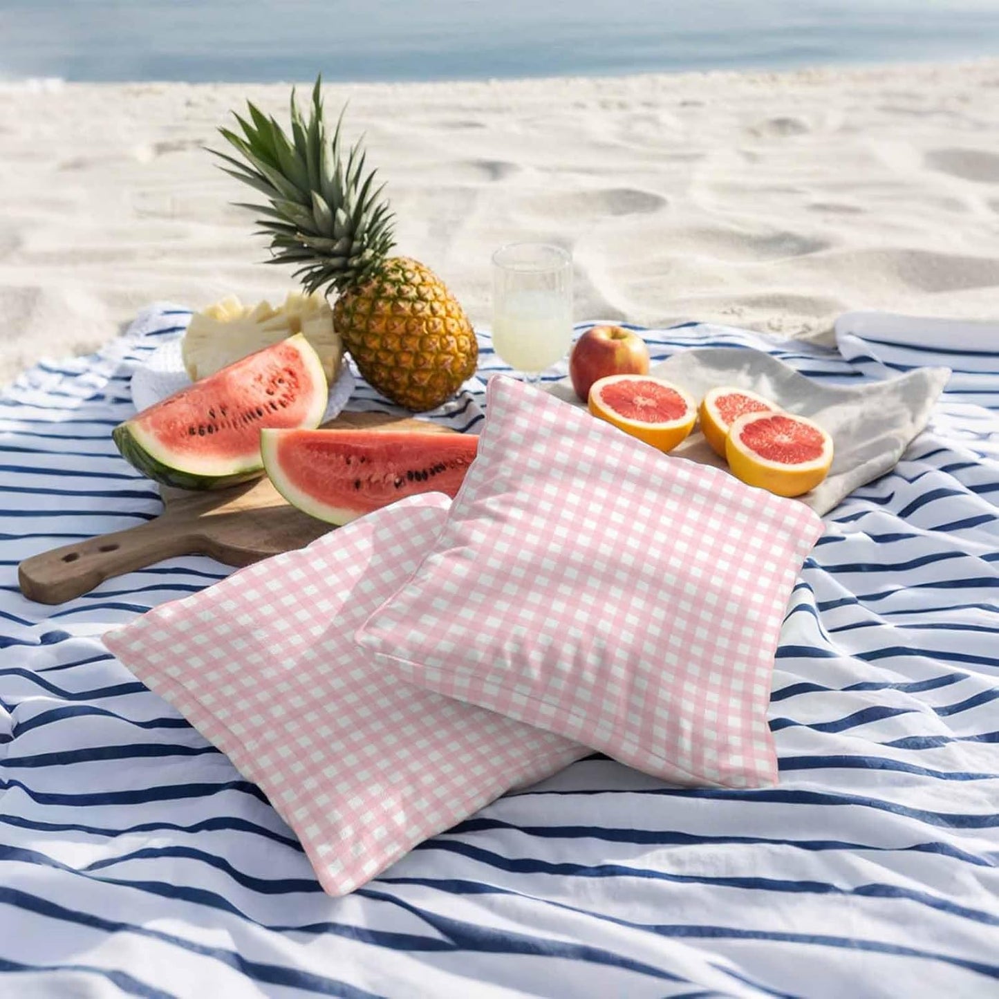 Outdoor Pillow Cover Buffalo Check 2 PCS Waterproof Throw Pillow Covers Pink Plaid Checkered Decorative Pillowcases for Couch Patio Funiture Garden Porch 16 x 16 Inches