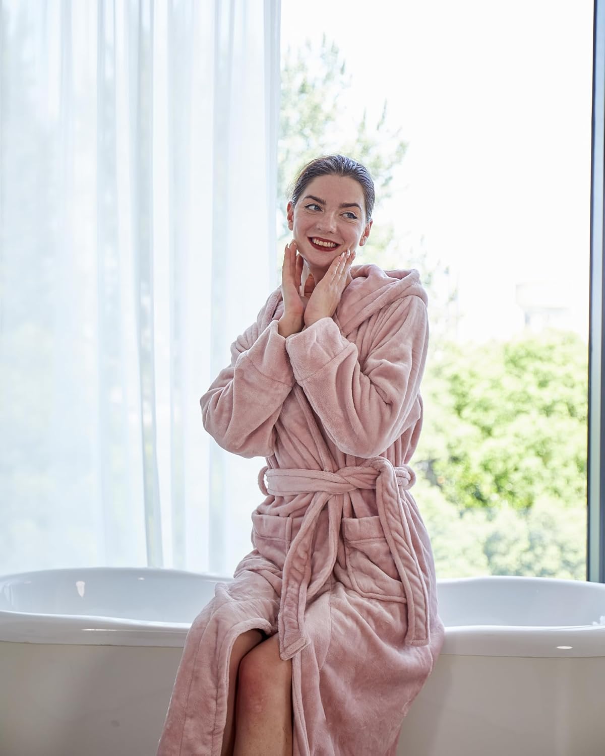 Womens Fleece Hooded Fluffy Bathrobe Plush Long soft cozy Winner Warm fuzzy Spa Robe with deep pockets