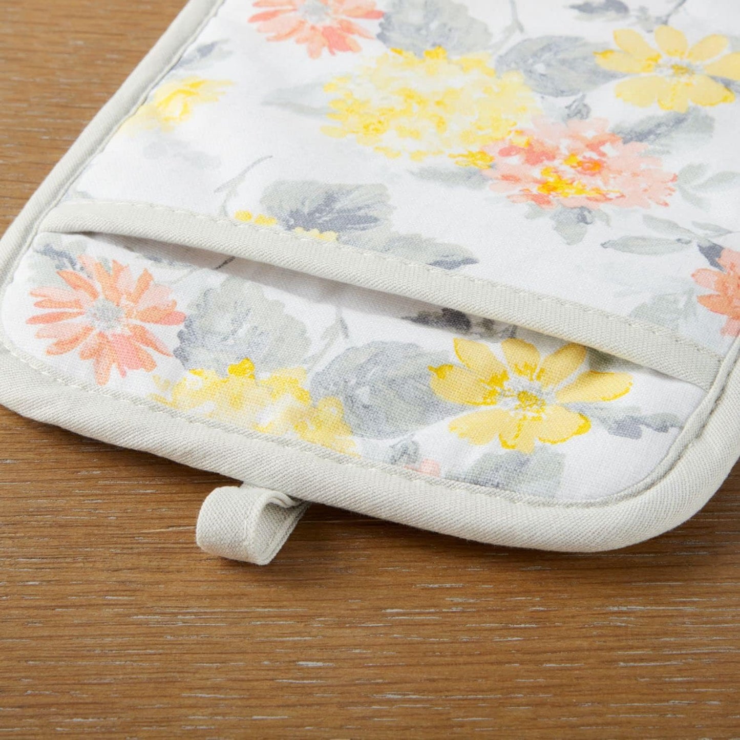 Martha Stewart Amber Floral Oven Mitt & Pot Holder Set 2-Pack, Yellow/Coral, OM: 7"x13" & PH: 7"x10"