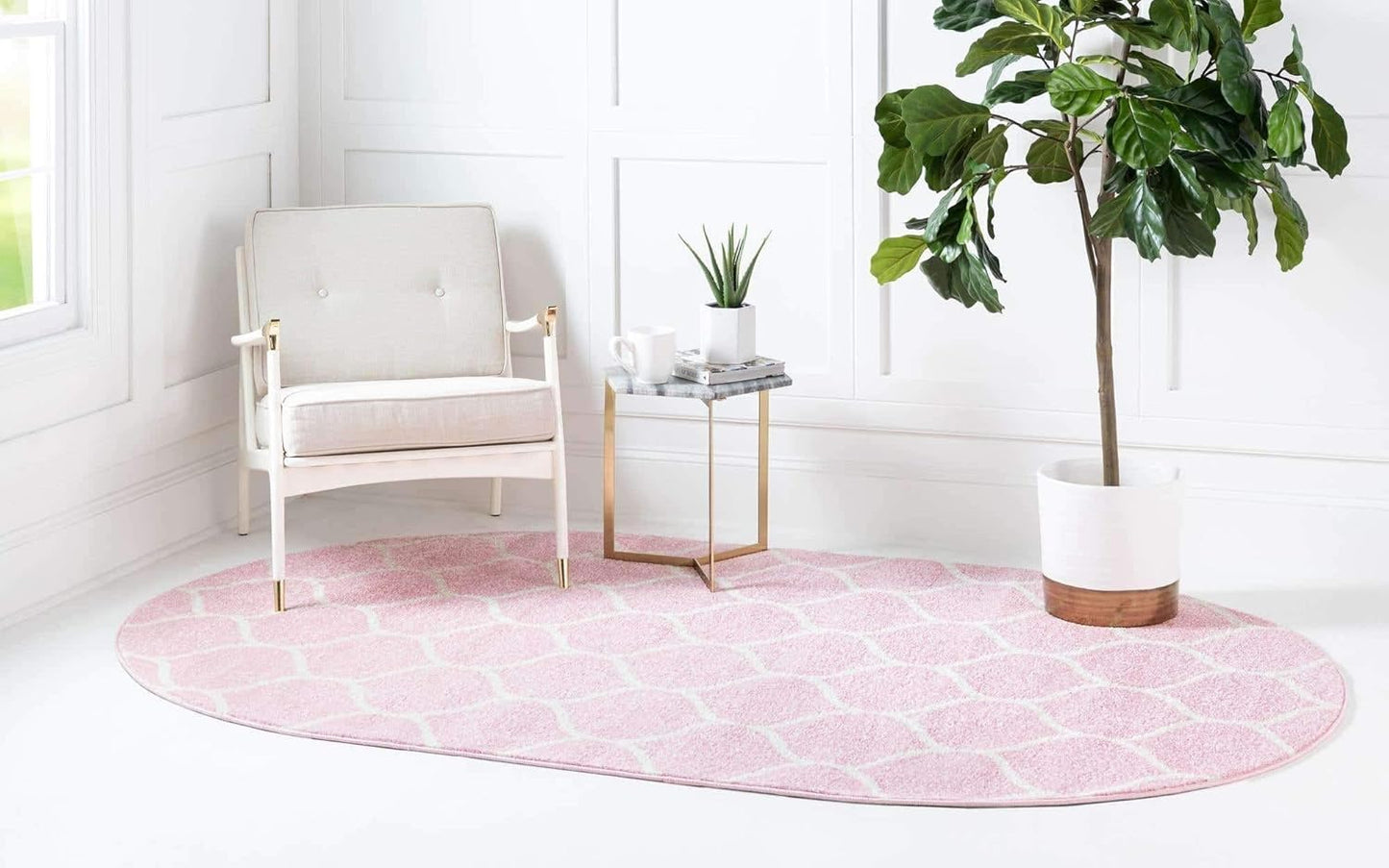 Unique Loom Trellis Frieze Collection Area Rug - Rounded (4' x 6' Oval, Light Pink/ Ivory)