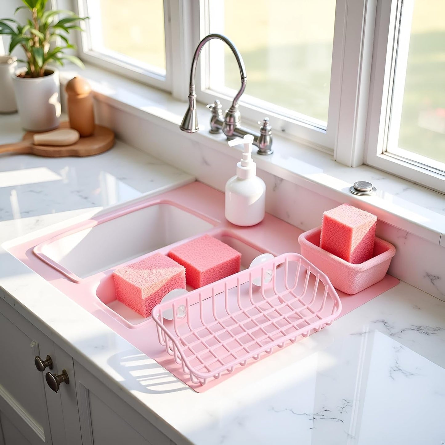 Pink Multifunctional Drain Rack, Hanging Storage Rack Drain Rack Sink Shelf Suction Cup Dishwashing Soap Sponge Holder for Kitchen Accessories Racks and Holders, Dish Racks