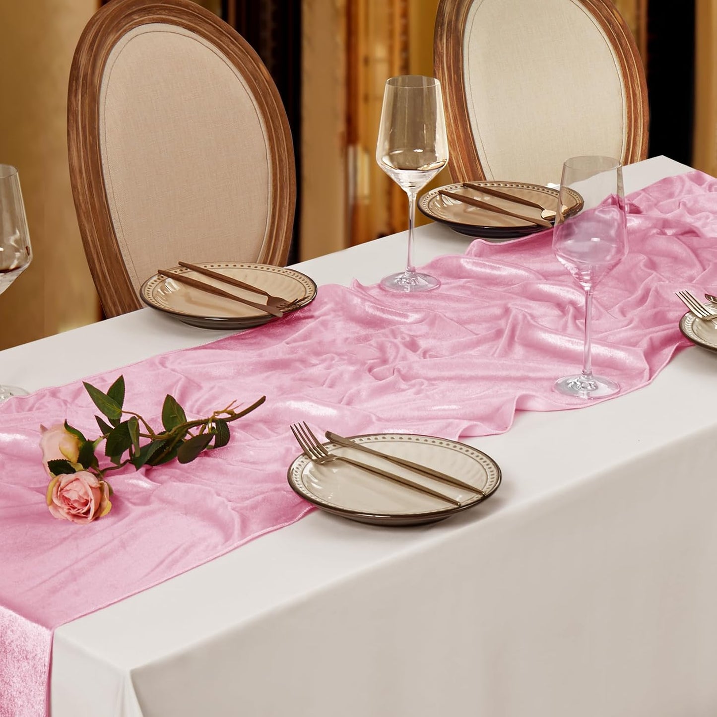 P Pothuiny Velvet Pink Table Runner 20 x 120Inch/ 10ft Long Luxurious Elegant Velvet Fabric Table Runner for Wedding Reception, Thanksgiving, Halloween, Christmas Decor