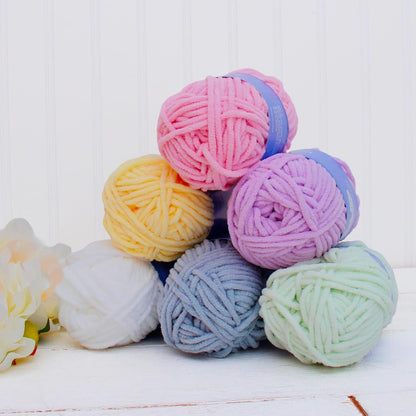 ThreadArt 3 Pack Chenille Yarn for Crochet, #5, Light Pink | Super soft plush chenille yarn for crochet, knitting, amigurumi, blankets and toys. Fluffy #5 weight, 50g/60yd skeins.