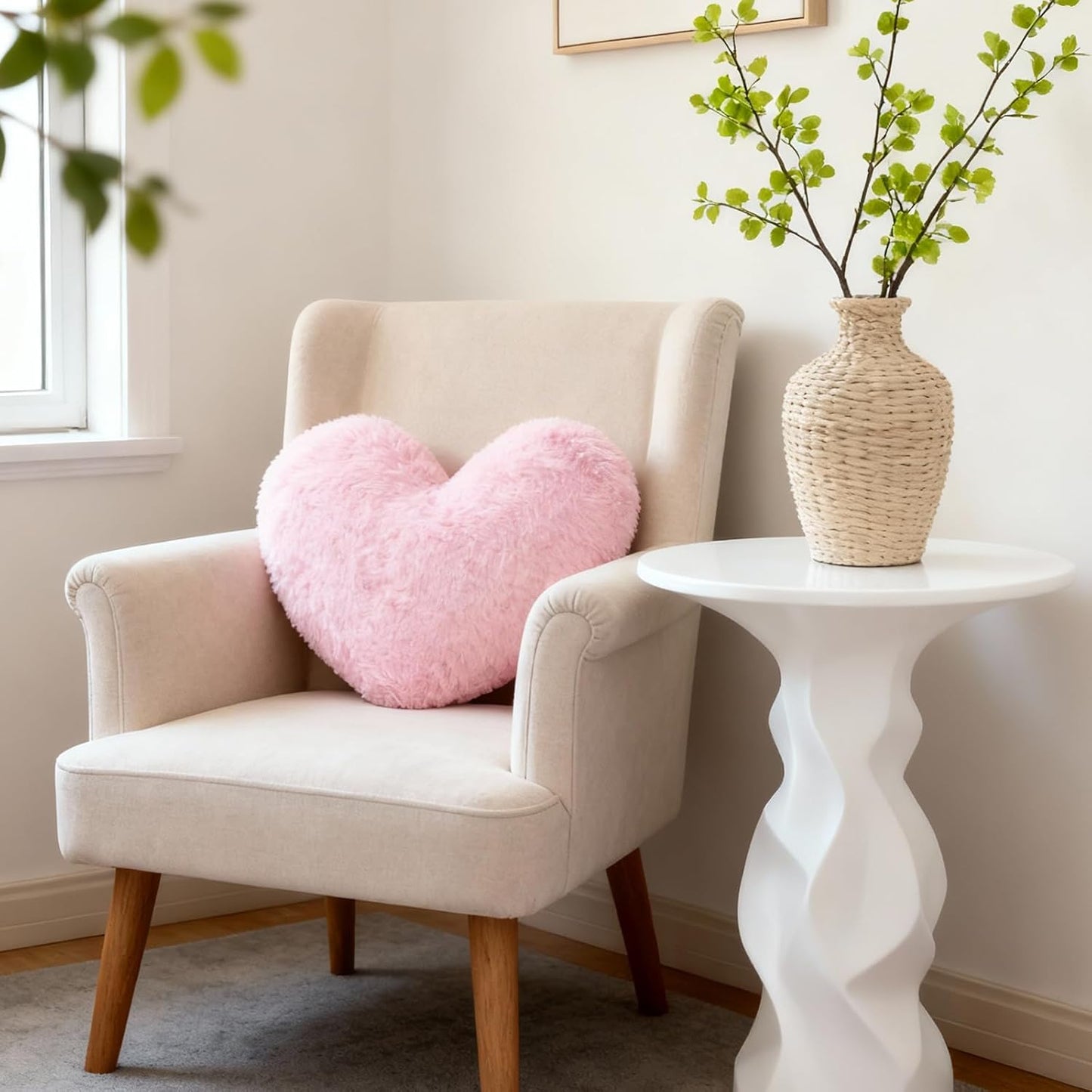 Heart Shaped Decorative Throw Pillow Super Soft Plush Cushion Cute Home Decor for Bedroom Living Room Sofa Chair Valentines Wedding(Pink)