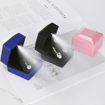 LED Stud Earring Jewelry Gift Box for Proposal, Wedding, Engagement，Birthday Luxury Jewelry Gift Box with LED Light, Jewellry Display Box (Pink)